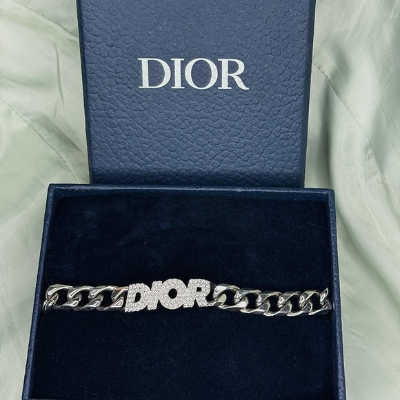 DIOR Italic Chain Link Bracelet - Picture 6 of 6